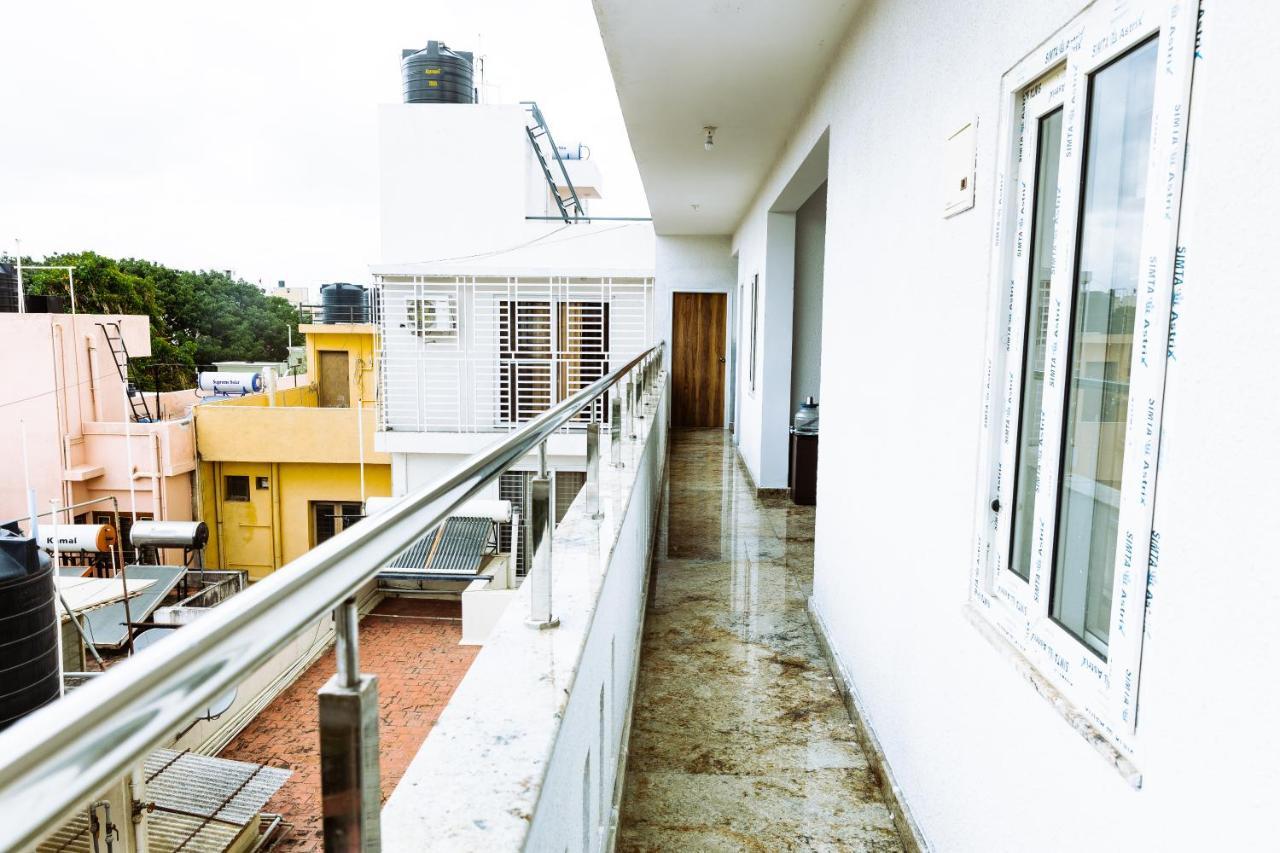 Rvr Home - Beautiful Rooms Bengalúr Exteriér fotografie
